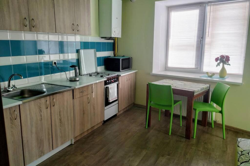 Family And Friends Apartment ترنوبل المظهر الخارجي الصورة